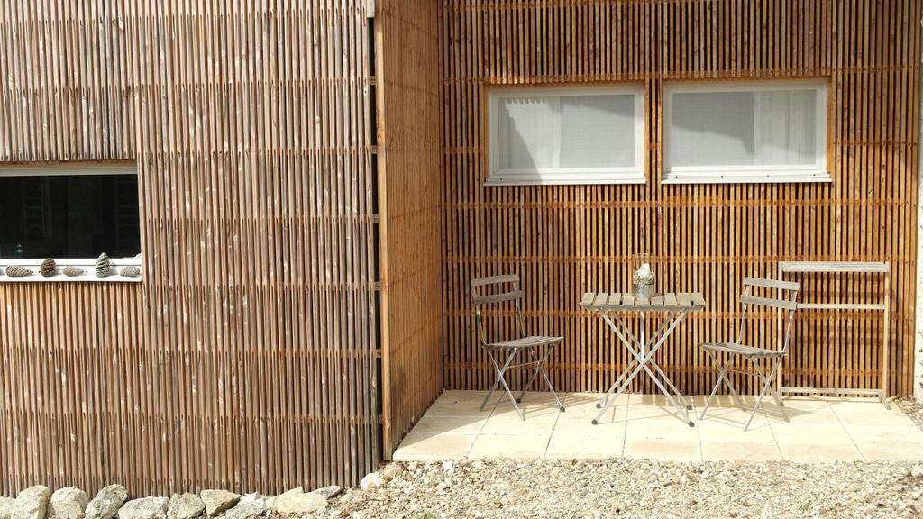 Les Foucauds Hotel Saint-Quentin-de-Caplong Exterior foto